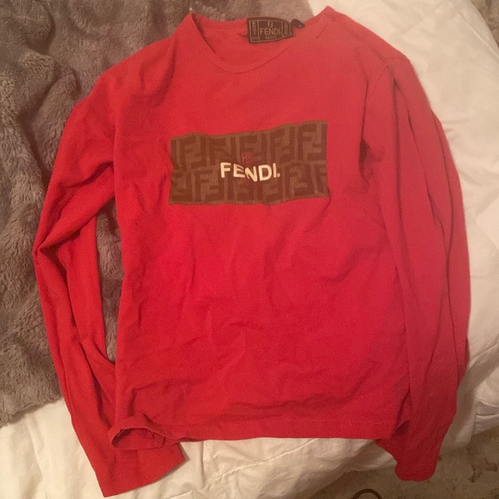 Fendi red crop tee fits like small xs
